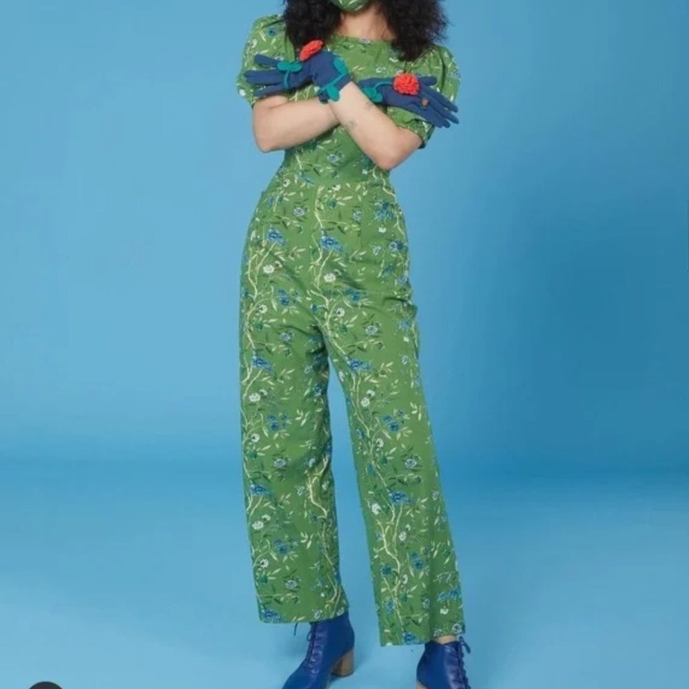 Samantha Pleet Garden Jumpsuit in Green Wallpaper 6